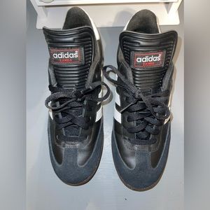 Adidas Samba. Mens size 8/ Women’s size 9.5. Black with white stripes